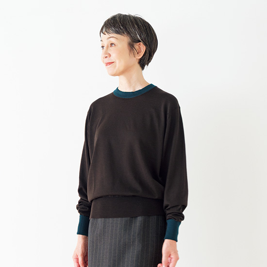 クルーネックニット　ブラウン×グリーン