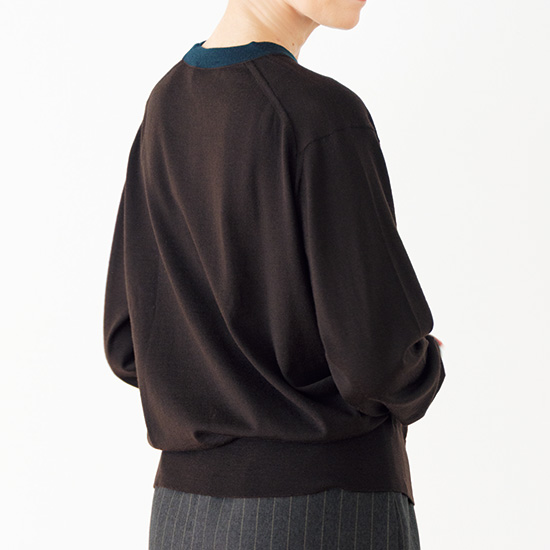 クルーネックニット　ブラウン×グリーン