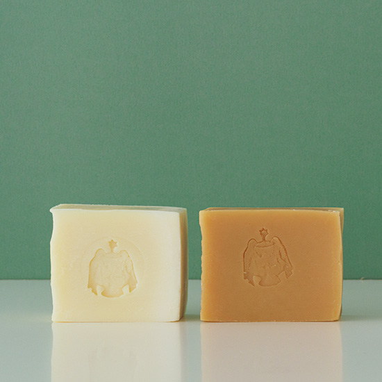 カマルドリ　ナチュラルソープ　オリーブ