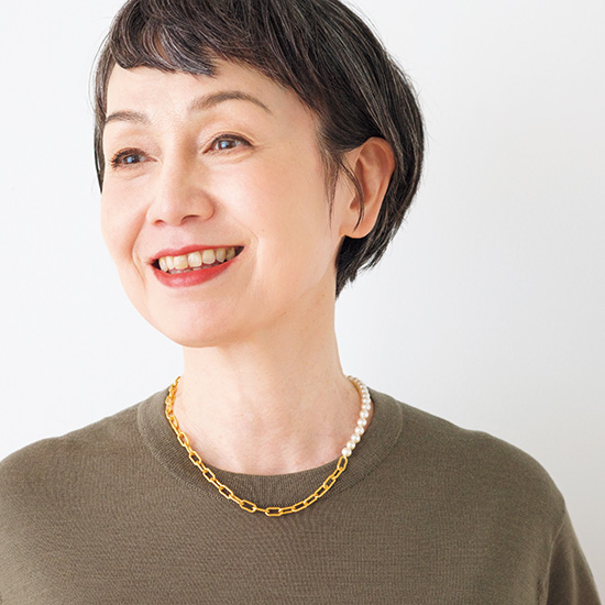 パールとチェーンのネックレス