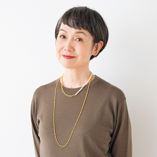 パールとチェーンのネックレス