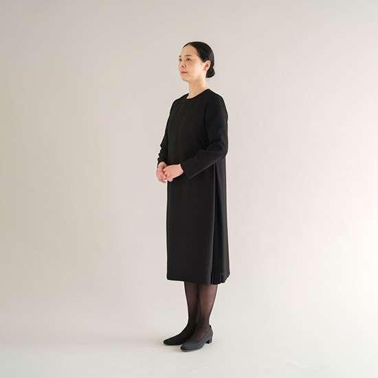 サイドプリーツワンピース