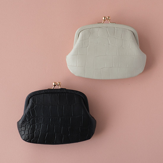 【美品☆】coto コト コンビクロコ がま口財布 カラーストーン チェーン付き 美品☆】coto コト コンビクロコ がま口財布 カラーストーン チェーン