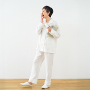 リネンのパジャマ　ホワイト