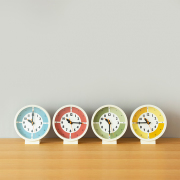 ふんぷんくろっく　カラー　置き時計