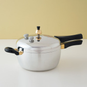 ヘイワの圧力鍋