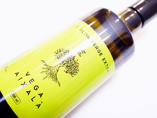 ヴェガ アイシャーラ エクストラ ヴァージン オリーブオイル 500ml