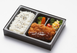 洋風ロースカツ弁当