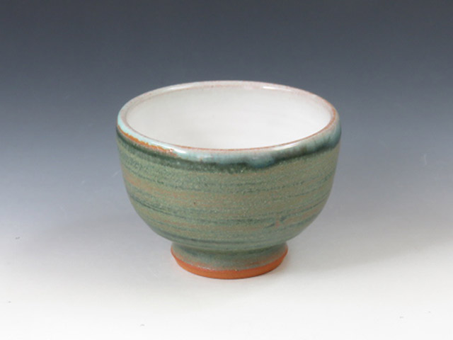 青森県のやきもの　八戸焼の酒器ぐい呑