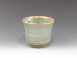 岩手県のやきもの　鍛冶丁焼の酒器ぐい呑