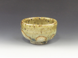 愛知県のやきもの　瀬戸焼の酒器ぐい呑