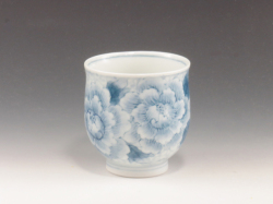 長崎県のやきもの　波佐見焼の酒器ぐい?