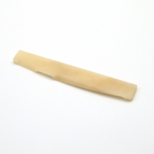 サドル 牛骨無漂白 ピッチ調整加工 72x2.7x11.5mm