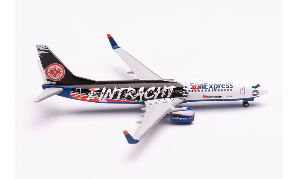 herpa wings 1/500 (ダイキャスト製) 737-800 サン エキスプレス “Eintracht Frankfurt - SGE Express” TC-SPC