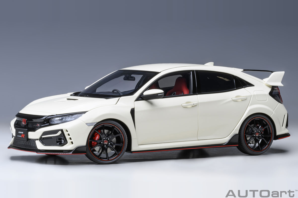 AUTOart (オートアート) コンポジットダイキャストモデル 1/18 ホンダ