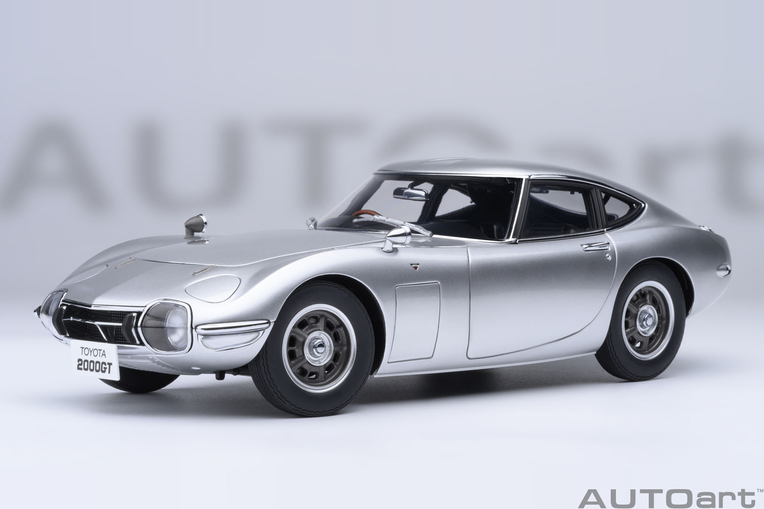 ケ*読様 1/18 AUTOart オートアートTOYOTA 2000GT 大型 AUTOart(オートアート) コンポジットダイキャストモデル 1/18