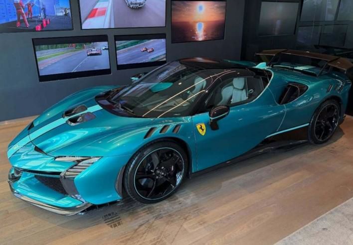 BBR MODELS 1/43 (レジン製) Ferrari SF90 XX Spider Verde Wojo