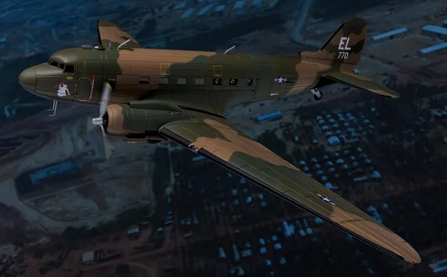 [予約]CORGI(コーギー) 1/32 (ダイキャスト製) ダグラス? AC-47 ガンシップ "スプーキー71" J.レビトウ搭乗機 ベトナム1969
