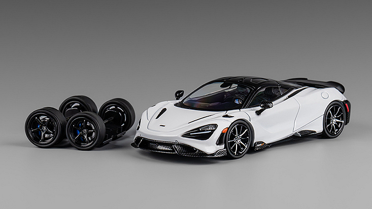 CM・MODEL(CMモデル)  1/64 McLaren 765LT ホワイト/カーボンフード
