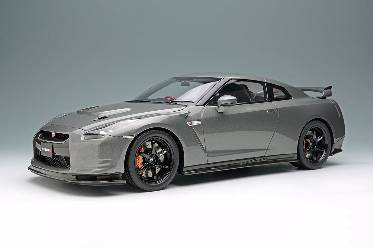EIDOLON(アイドロン) 1/18 (レジン製) NISSAN GT-R (NISMO R35