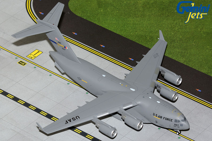 ミニカー　1/200 C-17A アメリカ空軍 ノースカロライナ空軍州兵 02-1107 [G2AFO1233] Gemini Jets 1/200 (ダイキャスト製) C-17A アメリカ空軍