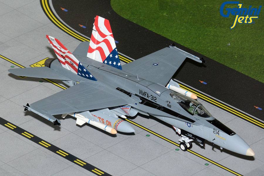 [予約]GeminiAces 1/72 (ダイキャスト製) F/A-18C アメリカ海兵隊 VMFA-312 165214