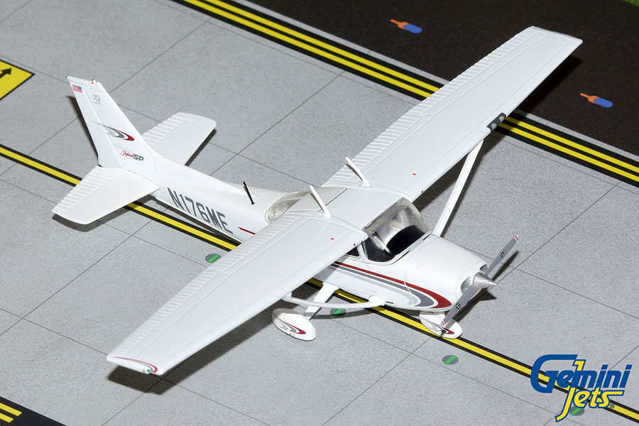 Gemini General Aviation 1/72 (ダイキャスト製) Cessna 172S Skyhawk SP Sporty's Academy Sporty's Pilot Shop N176ME