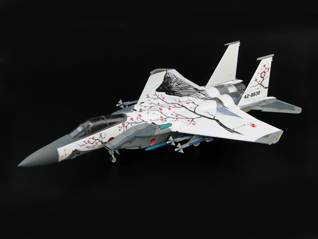HOBBY MASTER 1/72 航空自衛隊 F-15J イーグル "第305飛行隊 50周年記念塗装"