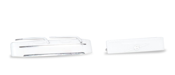 herpa Cars&Trucks 1/87 ボルボ用 パネル、 ロゴ付きグリル ホワイト (4 pieces)