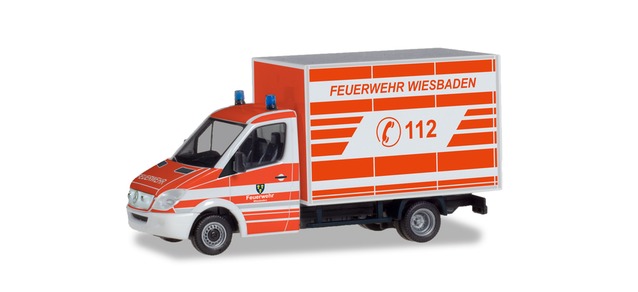 herpa Cars&Trucks 1/87 メルセデス スプリンター Koffer ヴィースバーデン 消防署"