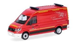 herpa Cars&Trucks 1/87 (プラスチック製) フォルクスワーゲン クラフター ハーフバス ハイルーフ ラーツェン消 防署