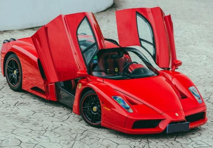 BBR MODELS 1/18 (ダイキャスト製) Ferrari Enzo open diecast Rosso