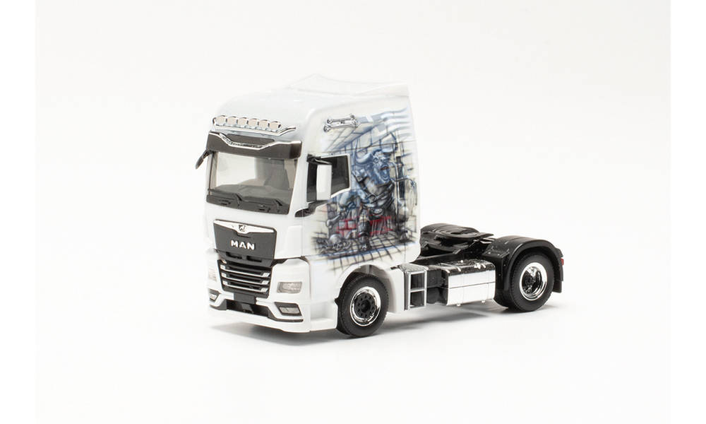 herpa Cars&Trucks 1/87 MAN TGX GX Individual トラクター “Lagoudakis 5 / Minotaurus”