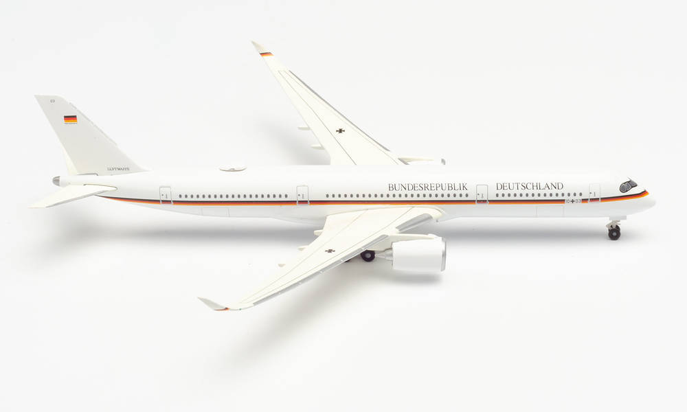 herpa wings 1/500 (ダイキャスト製) A350-900 ドイツ空軍 "Luftwaffe" 10+03