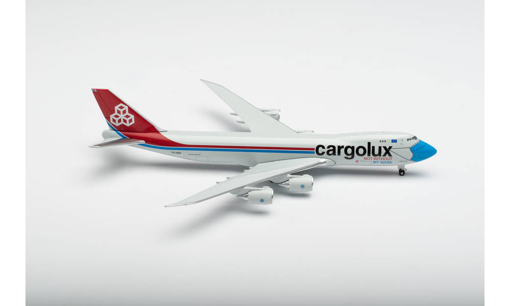 herpa wings 1/500 (ダイキャスト製) 747-8F カーゴルクス LX-VCF "Not Without My Mask"