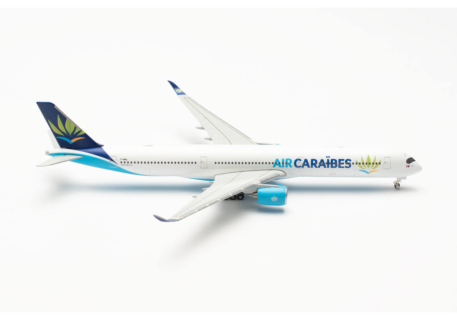 herpa wings 1/500 (ダイキャスト製) A350-1000 エア・カライベス F-HMIL