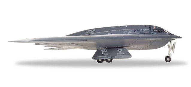 herpa ヘルパ 1/200 B-52H / B-1B / B-2A Amazon | ヘルパ 1/200 B-52H アメリカ空軍 第2爆撃航空団 第11