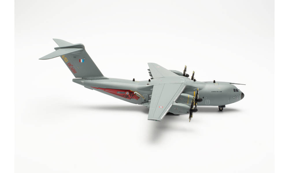 herpa wings 1/200 A400M フランス空軍 4/61輸送飛行隊 “Béarn” オルレアン＝ブリシー空軍基地 F-RBAR