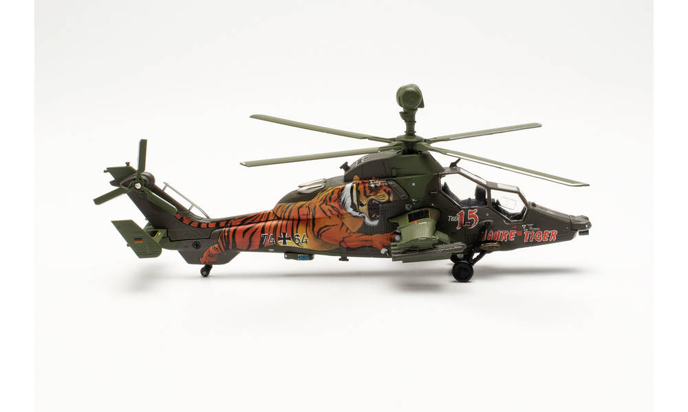 herpa wings 1/72 EC665 Tiger 西ドイツ陸軍航空隊 Franco-German Tiger Training Center 74+64