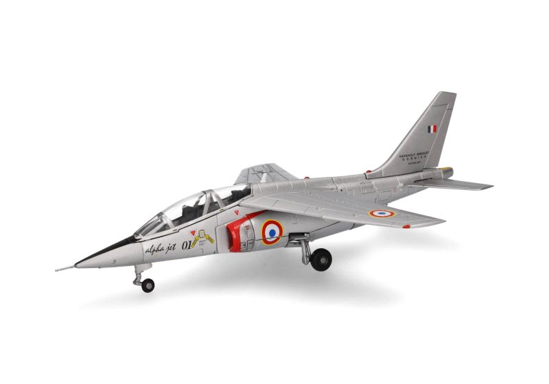 herpa wings 1/72 Alpha Jet 01 プロトタイプ AT24