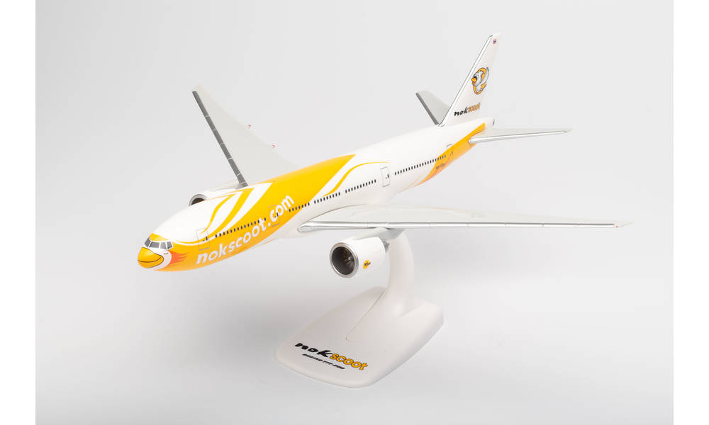 herpa wings 1/200 (プラスチック製) 777-200 NokScoot "Proud" HS-XBA ※スナップフィット
