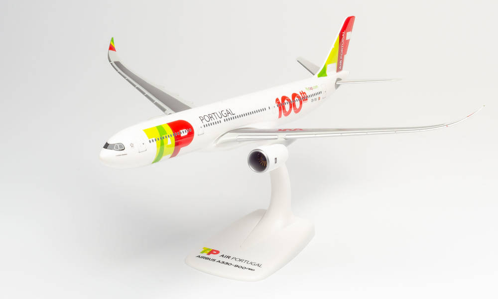 herpa wings 1/200 A330-900neo TAP ポルトガル航空 "100th Aircraft" CS-TUI ※プラスチック製、スナップフィット