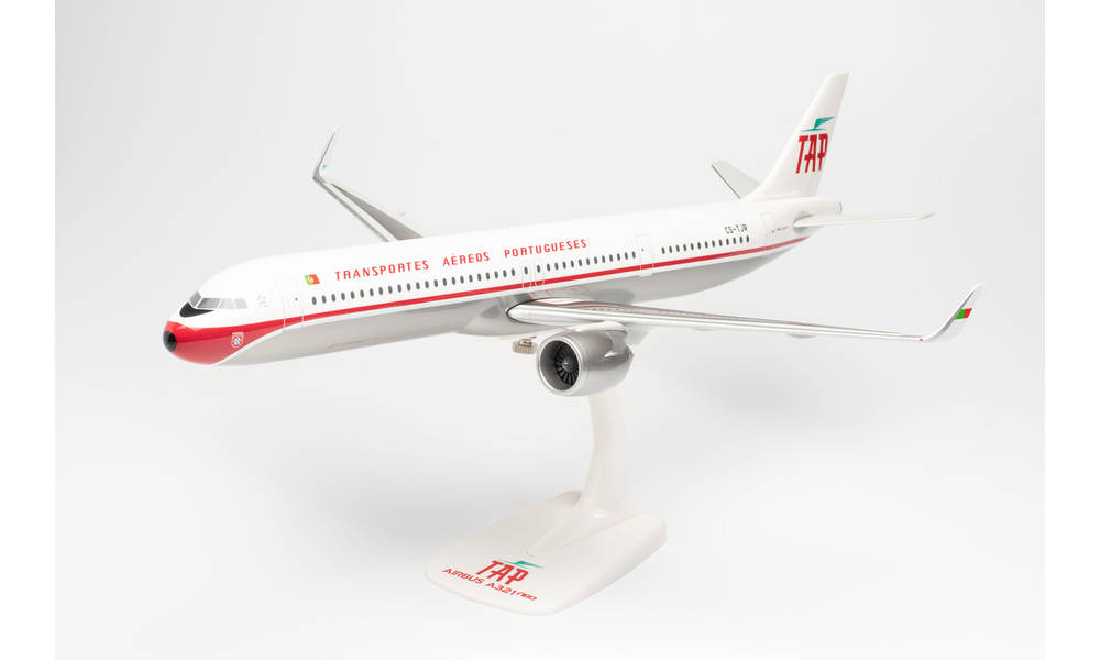herpa wings 1/100 (プラスチック製) A321neo TAPポルトガル航空 (レトロ記念塗装) CS-TJR ※スナップフィット