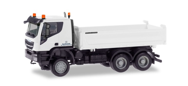 herpa Cars&Trucks 1/87 イヴェコ トラッカー 6×6重ダンプトラック "Bundeswehr"