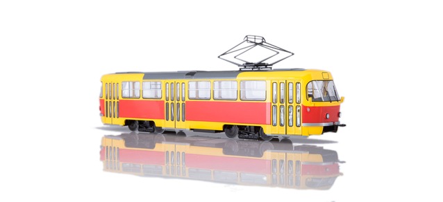 herpa Cars&Trucks 1/43 タトラ T3 beige yellow red