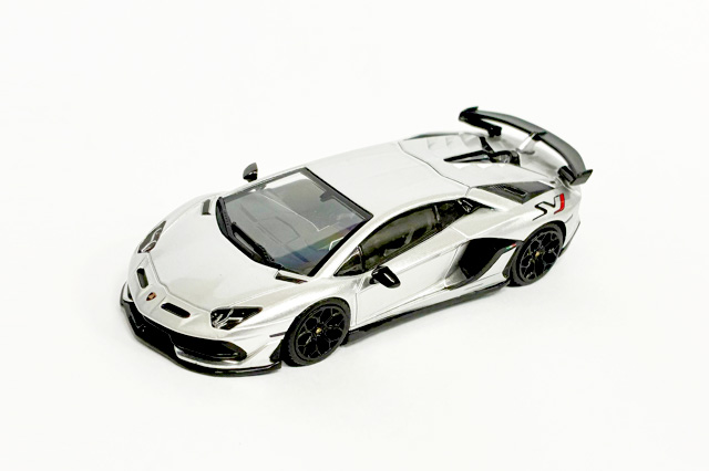 HUNG HING TOYS 1/64 (ダイキャスト製) Lamborghini Aventador SVJ Silver