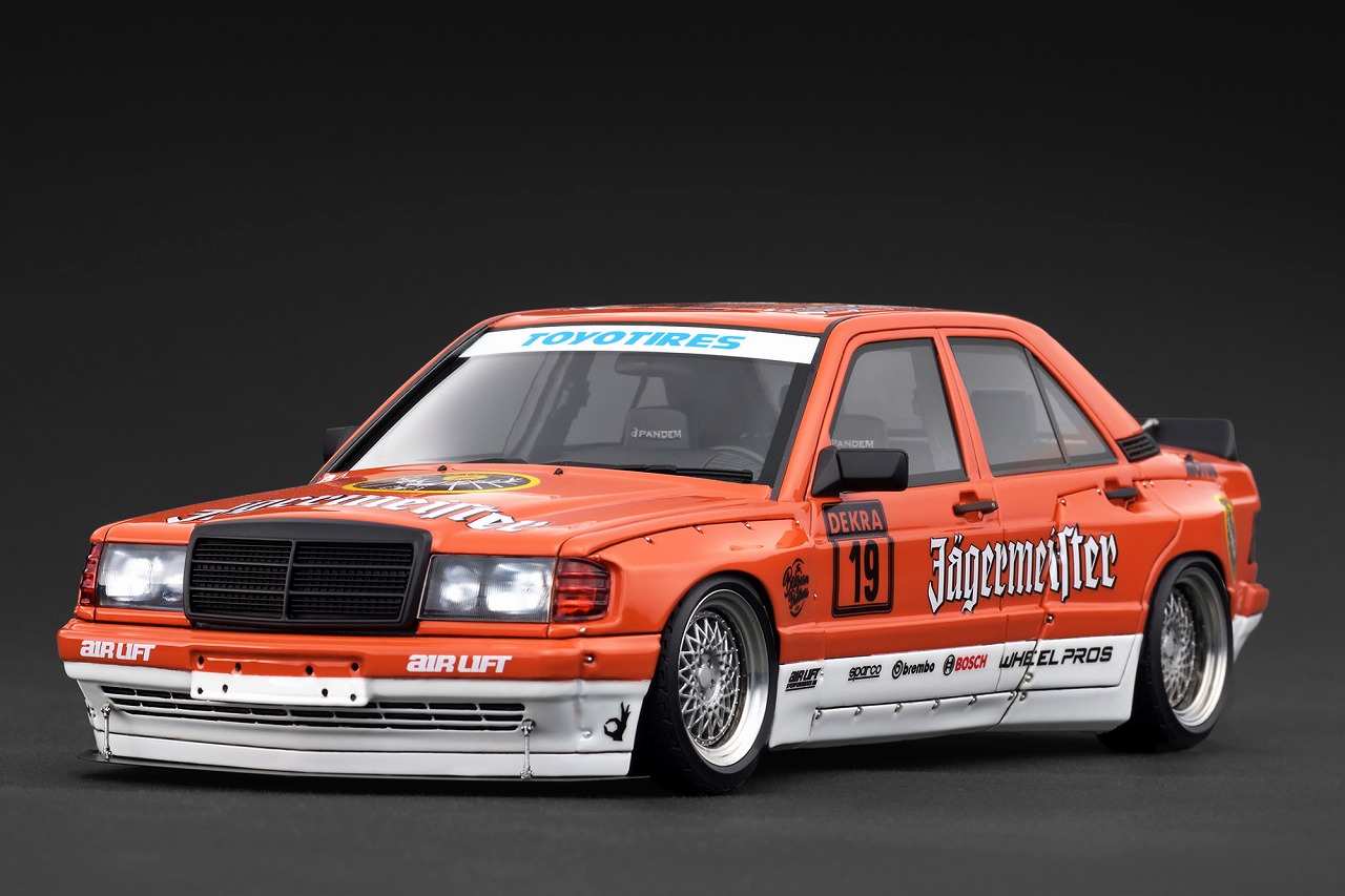 激レア！新品 イグニッションモデル 1/18 PANDEM S30 Z オレンジ Amazon | 激レア イグニッションモデル 1/18 PANDEM S30 Z