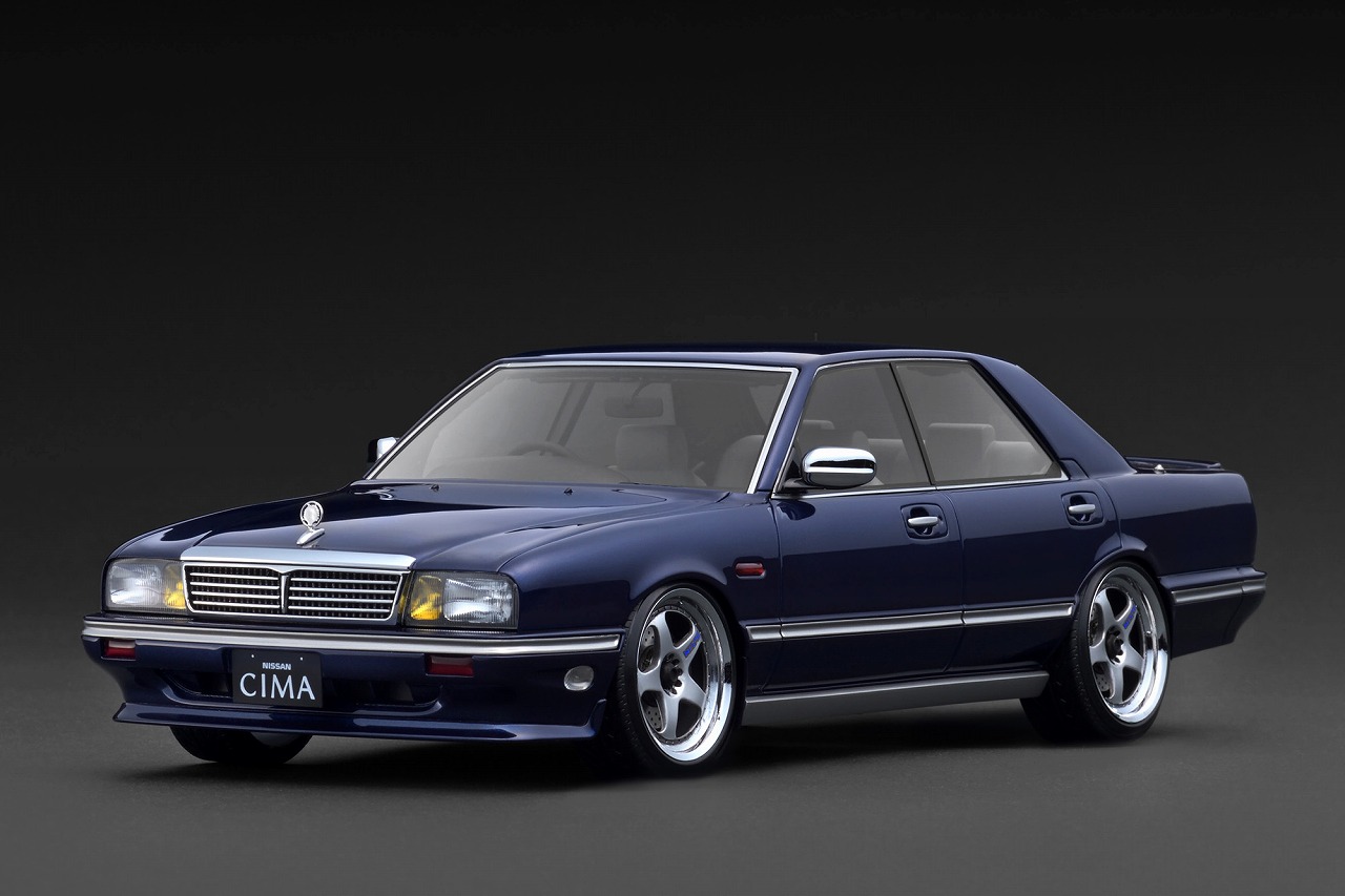 ignition model(イグニッションモデル) 1/18 (レジン製) NISSAN GLORIA