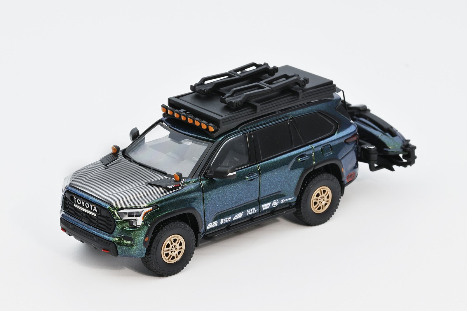 [予約]ゲインコーププロダクツ 1/64 (ダイキャスト製) トヨタ Sequoia TRD PRO- (LHD) メタリックグリーン