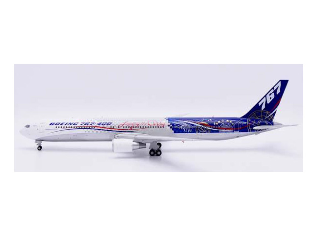 [予約]JC WINGS 1/200 (ダイキャスト製) 767-400ER Boeing House Color "Leading the Way""Polished"N76400
